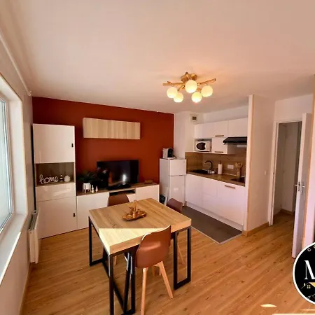 Apartment La Foux, Cozy 3-bedroom Apartment, Exceptional Vue Ps 213 Allos
