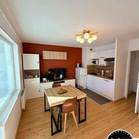 Apartment La Foux, Cozy 3-bedroom Apartment, Exceptional Vue Ps 213 Allos