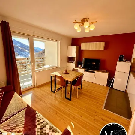 La Foux, Cozy 3-bedroom Apartment, Exceptional Vue Ps 213 Apartment Allos